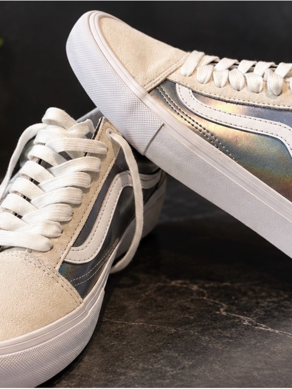 Vans Women's Iridescent Silver and Cream Low-Top Sneakers W9 M7.5